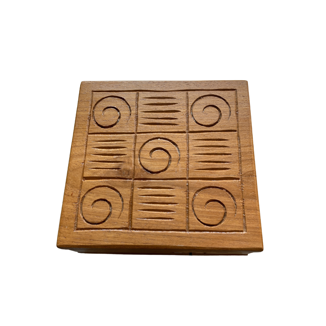 Chi-O Teak Wood Room Balancer